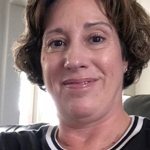 Meet your Posher, Dea